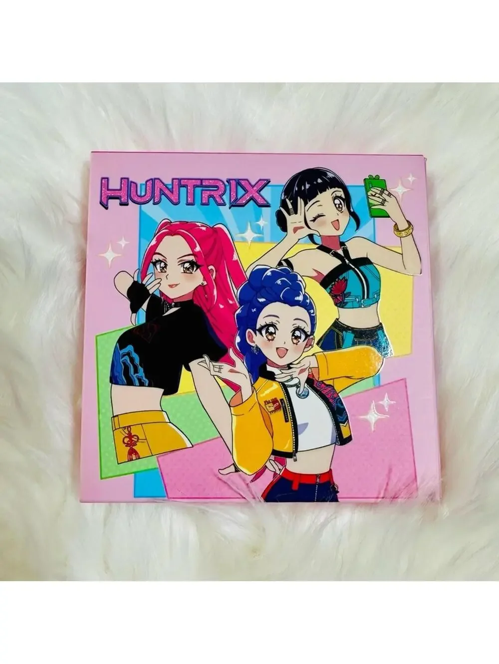 Huntrix K-Pop Demon Hunters Eyeshadow Palette Pink Red White Shimmer Makeup NEW